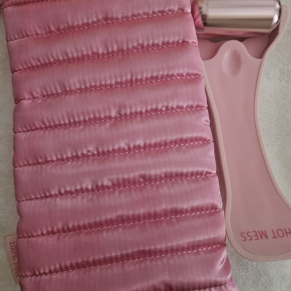 Skinny Confidential Hot Mess Ice Roller and "Sleeping Bag" storage pouch. - Picture 3 of 5